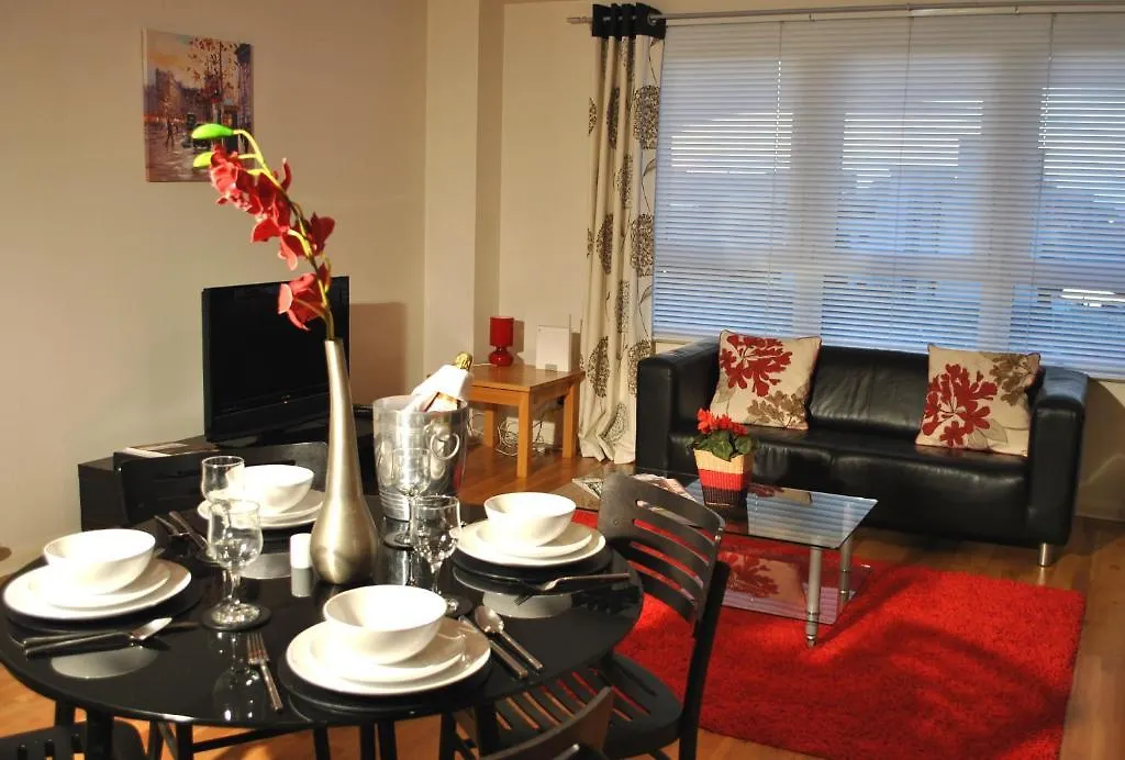 Dreamhouse Apartments Edinburgh City Centre 0*,  Reino Unido